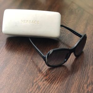 Nice Versace sunglasses